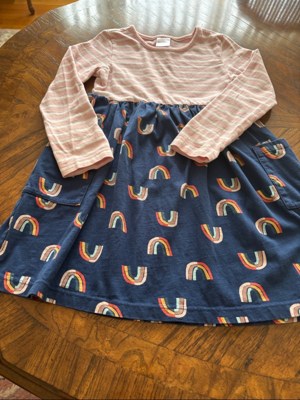 Girl’s dress